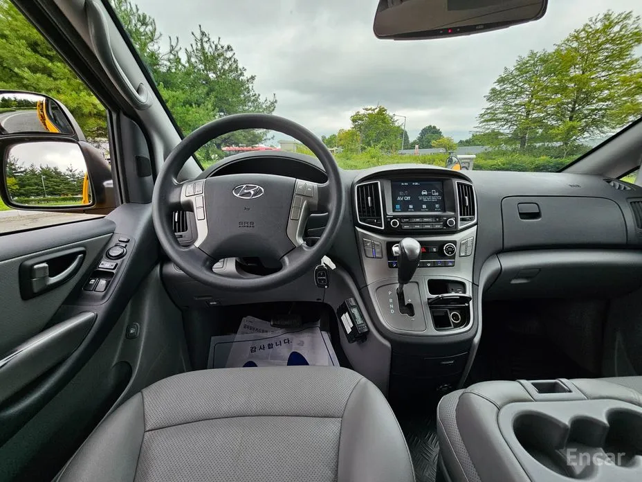 Фото 8 - Hyundai Starex