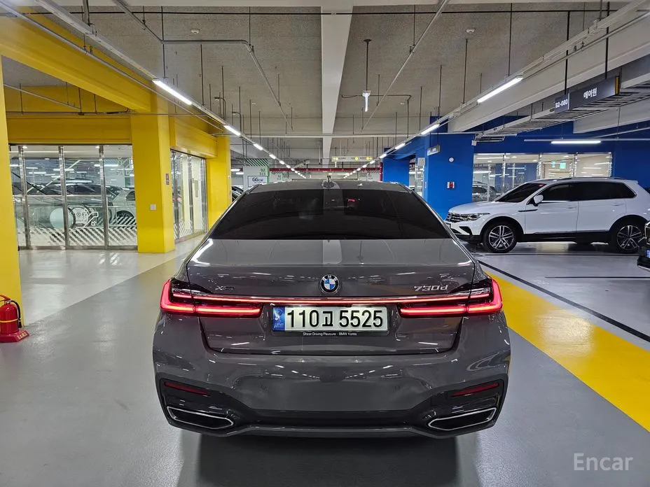 Фото 4 - BMW 7 Series