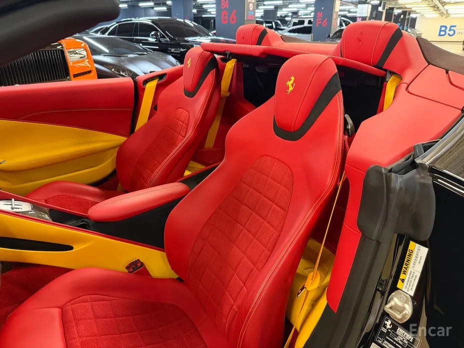 Фото 12 - Ferrari Roma