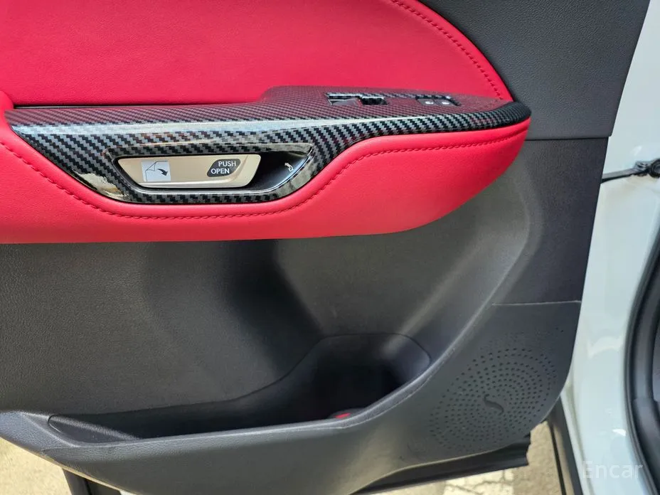 Фото 14 - Lexus NX