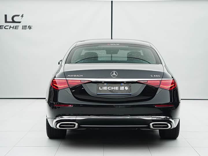 Фото 4 - Mercedes-Benz Maybach S-Class