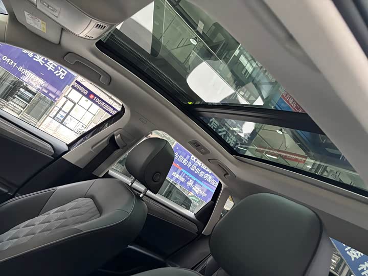 Фото 6 - Volkswagen Sagitar L