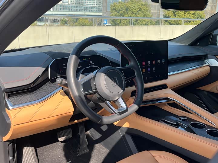 Фото 9 - Zeekr 001