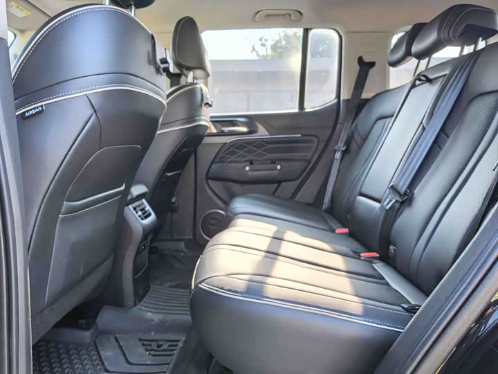 Фото 5 - Tank 300