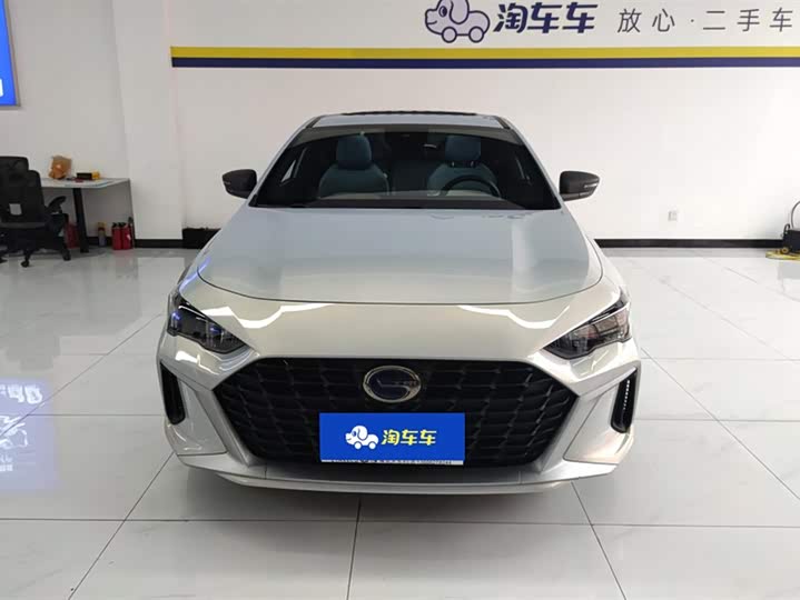 Фото 2 - GAC Trumpchi Empow R
