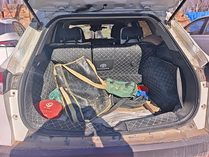 Фото 4 - Toyota Frontlander