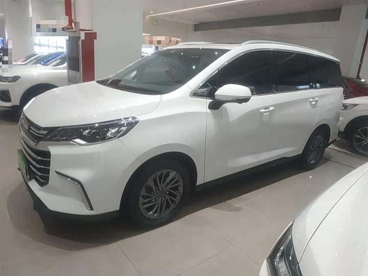 Фото 5 - Maxus G50