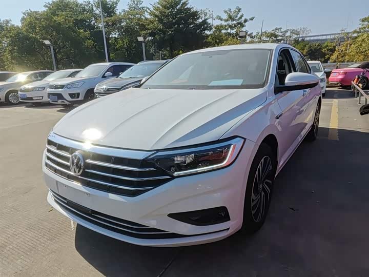 Фото 2 - Volkswagen Sagitar L