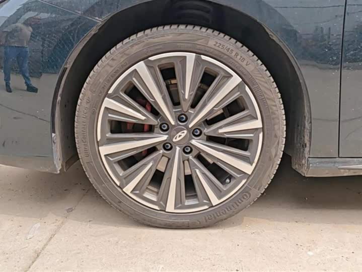 Фото 6 - Chery Arrizo 8