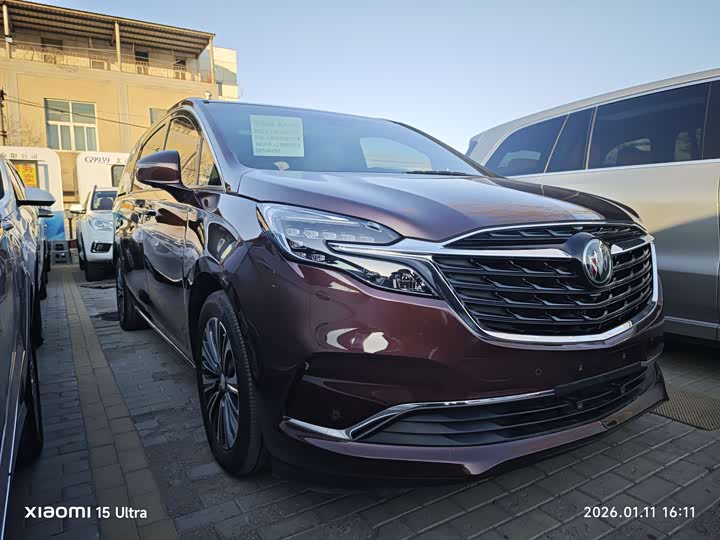Фото 3 - Buick GL8 ES