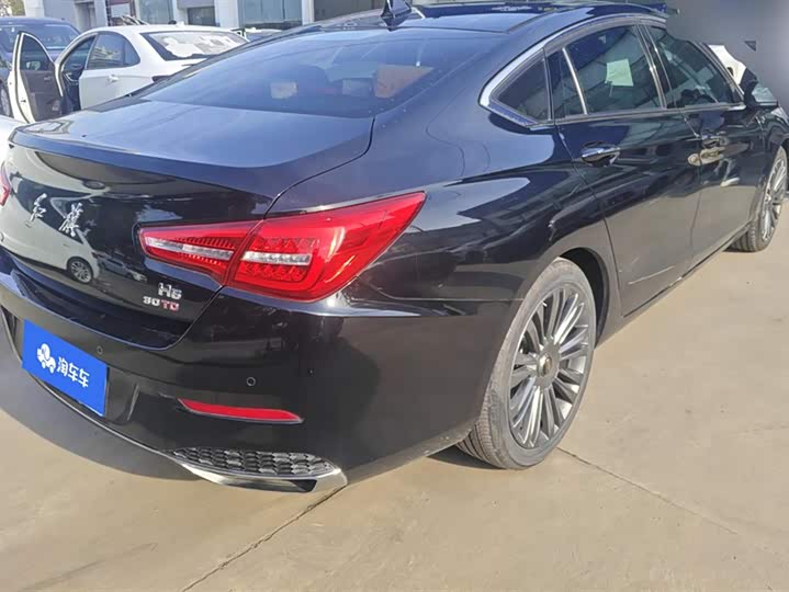 Фото 3 - Hongqi H5