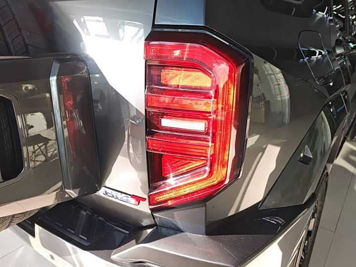 Фото 8 - Tank 400 Hybrid