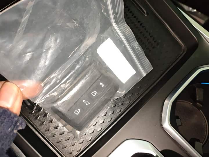 Фото 9 - Tank 400 Hybrid