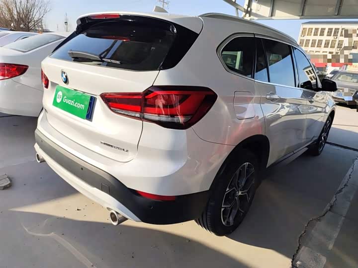 Фото 7 - BMW X1