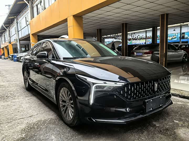 Фото 3 - Bestune B70