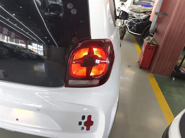 Фото 8 - Roewe Clever