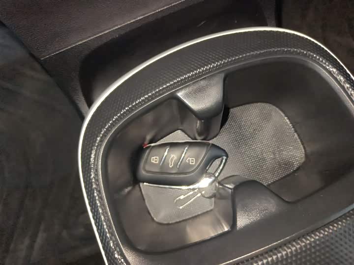 Фото 9 - Roewe Clever