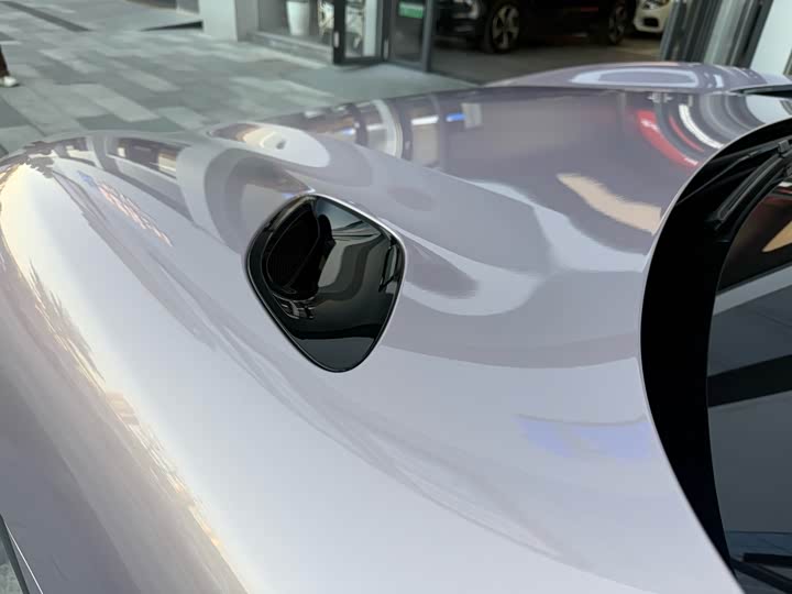 Фото 9 - Xiaomi YU7