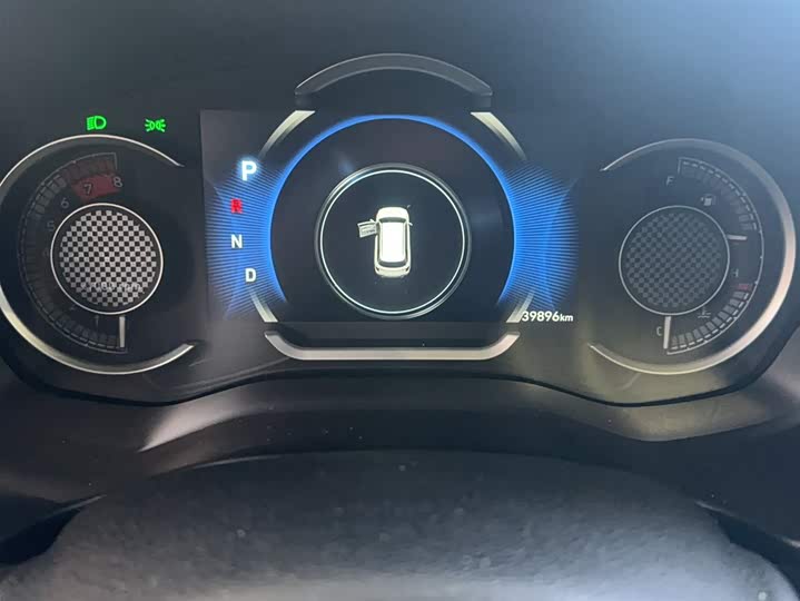 Фото 5 - Hyundai Santa Fe