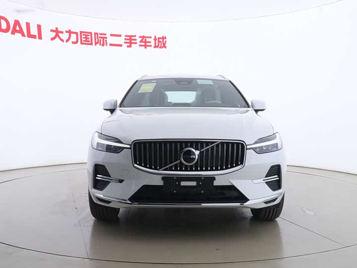Фото 2 - Volvo XC60