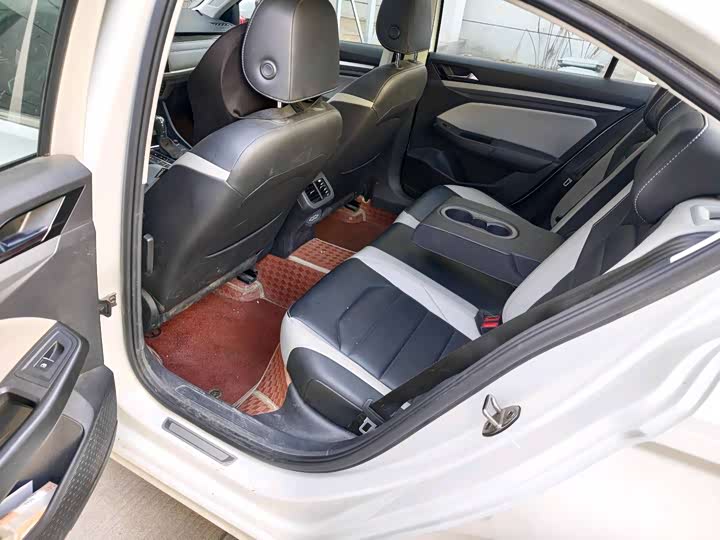 Фото 6 - Volkswagen Bora