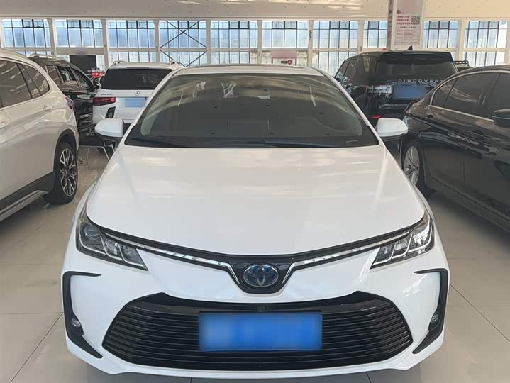 Фото 7 - Toyota Corolla