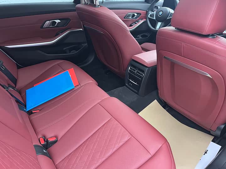 Фото 7 - BMW 3 Series