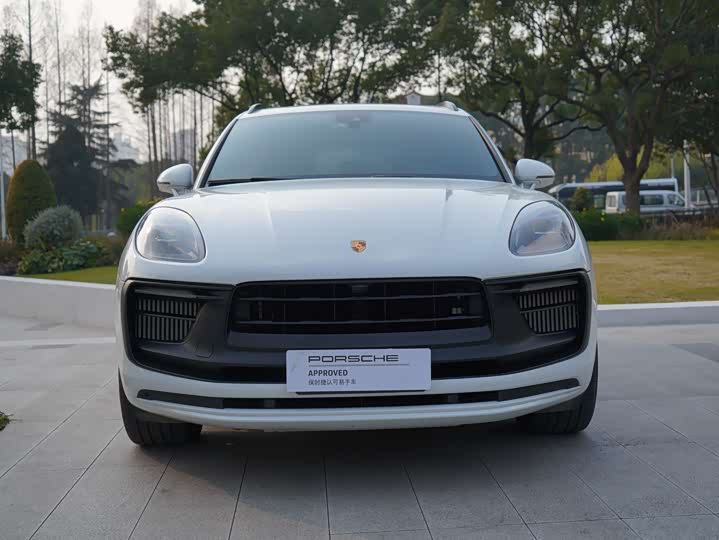 Фото 2 - Porsche Macan