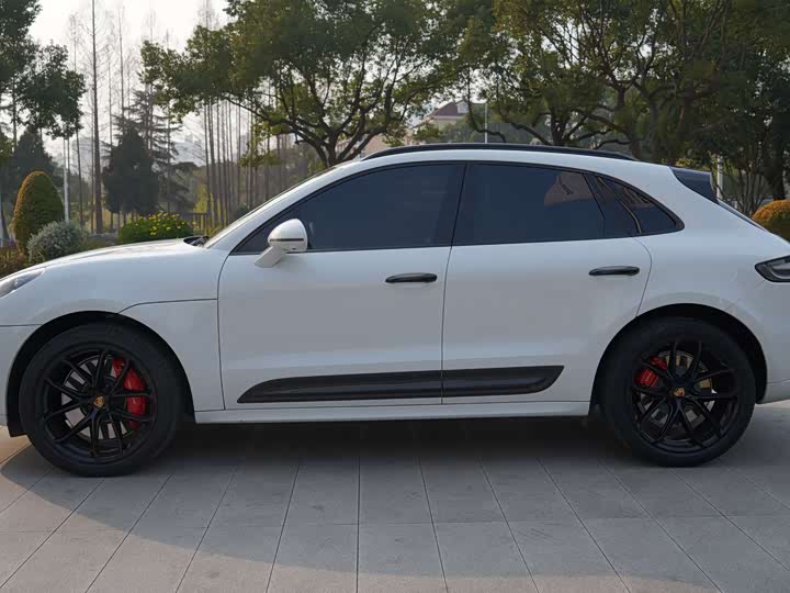 Фото 3 - Porsche Macan