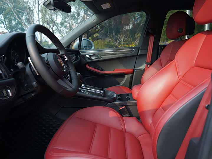 Фото 6 - Porsche Macan