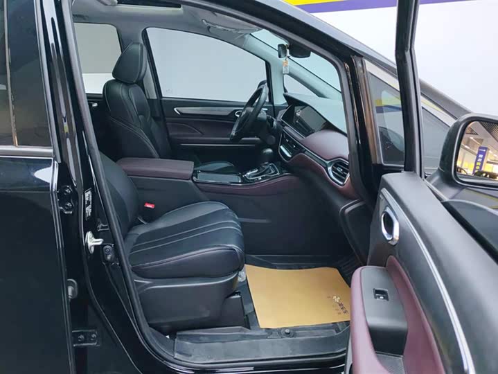 Фото 8 - GAC Trumpchi M6