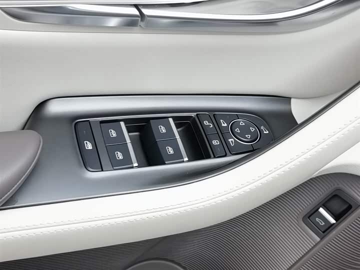 Фото 9 - BYD Song Plus Hybrid/EV