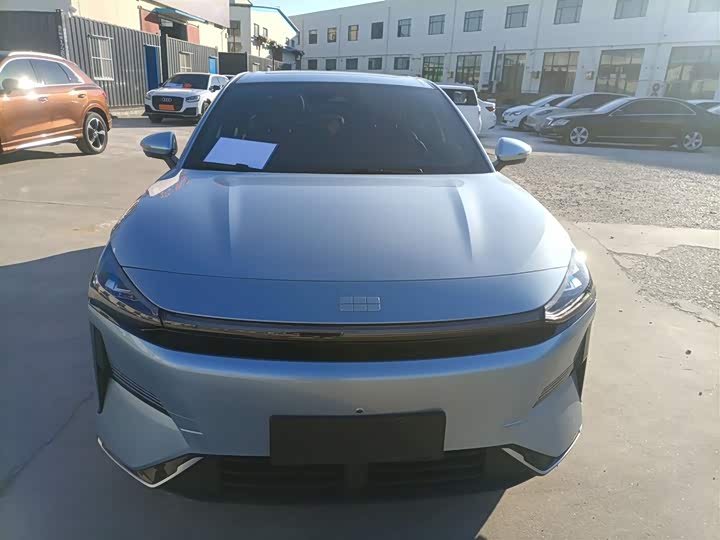 Фото 3 - Geely Galaxy L6