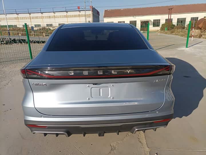 Фото 6 - Geely Galaxy L6