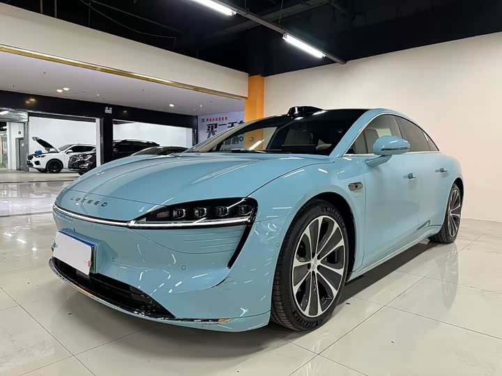 Фото 1 - Luxeed S7