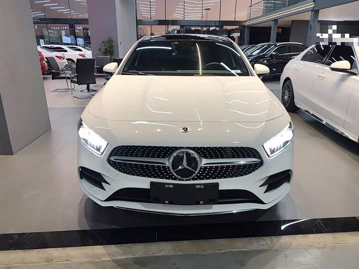 Фото 3 - Mercedes-Benz A-Class