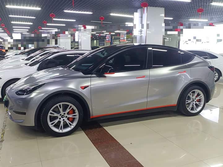 Фото 5 - Tesla Model Y