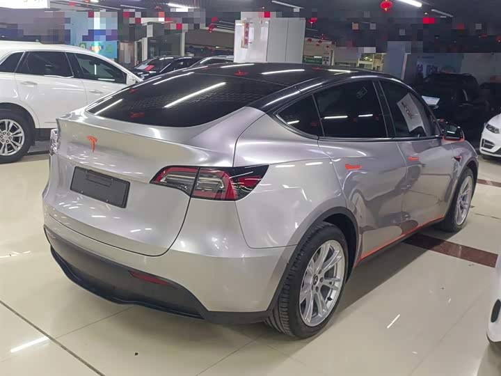 Фото 7 - Tesla Model Y