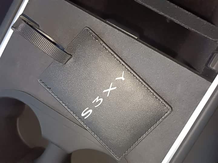 Фото 9 - Tesla Model Y