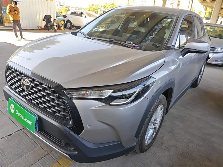 Фото 2 - Toyota Corolla Cross