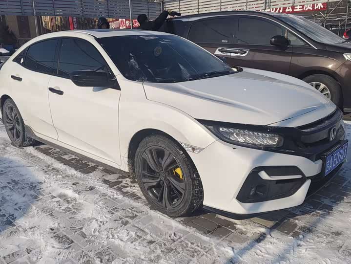 Фото 2 - Honda Civic