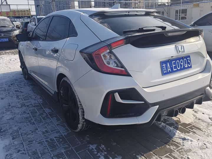 Фото 9 - Honda Civic