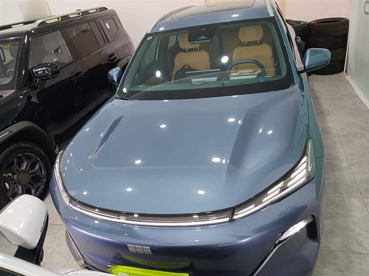 Фото 3 - Geely Galaxy Starship 7