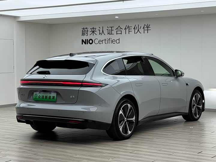 Фото 7 - Nio ET5T