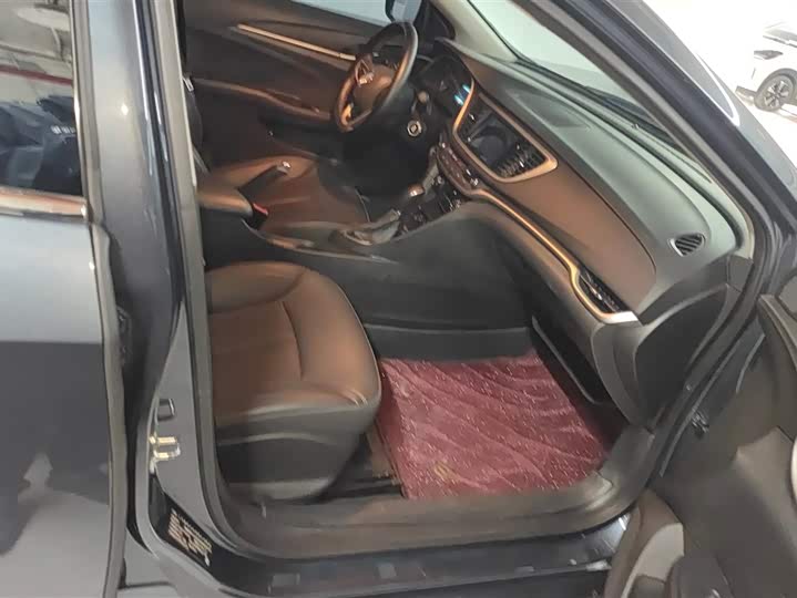 Фото 8 - Buick Excelle GT