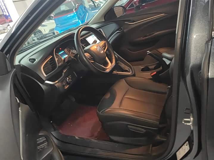 Фото 9 - Buick Excelle GT