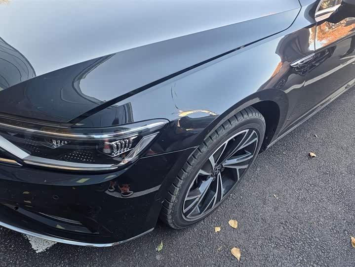 Фото 5 - Volkswagen Magotan