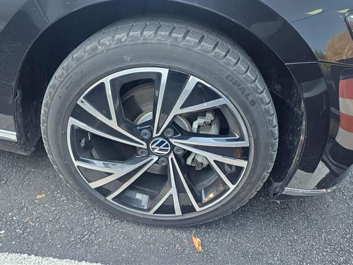 Фото 6 - Volkswagen Magotan