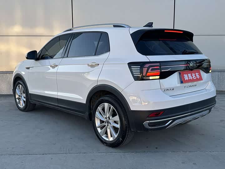 Фото 6 - Volkswagen T-Cross