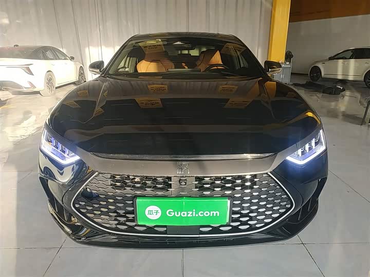 Фото 3 - BYD Han